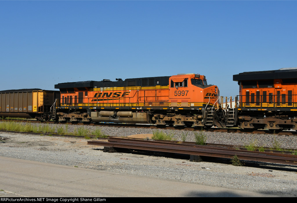 BNSF 5997 Roster shot